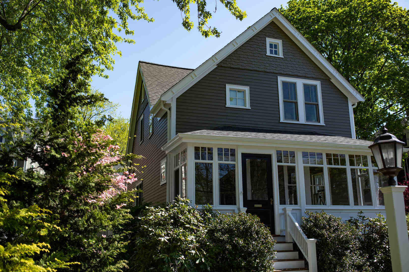 Recently updated James Hardie siding on a classic New England home in Lexington, MA
